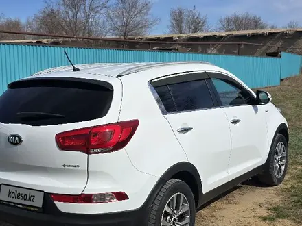 Kia Sportage 2014 года за 9 000 000 тг. в Актобе – фото 4