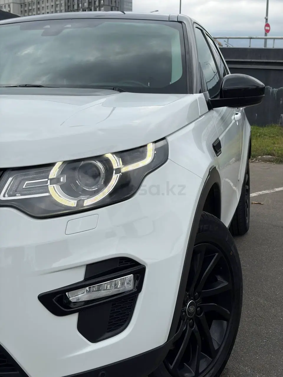 Land Rover Discovery Sport, 2015
