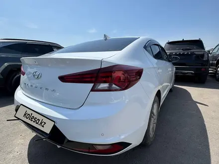 Hyundai Elantra 2019 года за 5 800 000 тг. в Алматы – фото 6