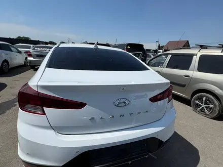 Hyundai Elantra 2019 года за 5 800 000 тг. в Алматы – фото 5