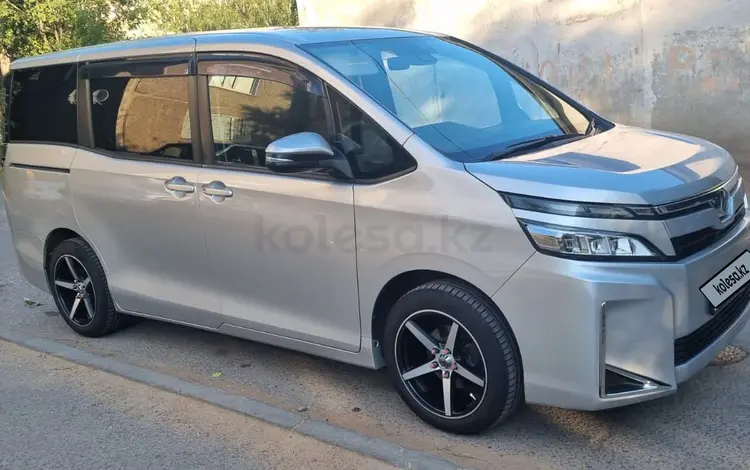 Toyota Noah 2017 годаүшін13 000 000 тг. в Астана