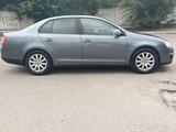 Volkswagen Jetta 2010 года за 3 200 000 тг. в Алматы – фото 4