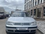 Volkswagen Golf 2000 года за 2 300 000 тг. в Астана – фото 2