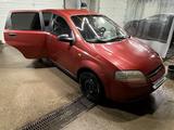 Chevrolet Aveo 2004 года за 1 100 000 тг. в Астана – фото 2
