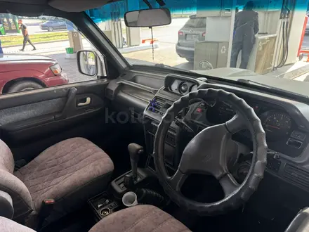 Mitsubishi Pajero 1995 года за 3 100 000 тг. в Алматы – фото 2