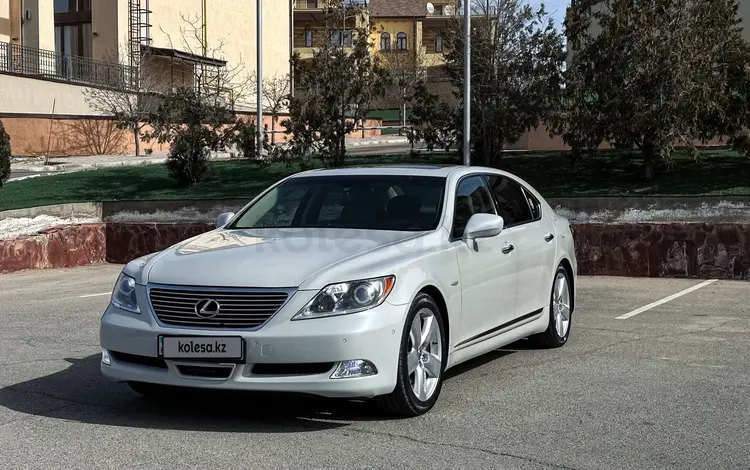 Lexus LS 460 2007 года за 10 000 000 тг. в Актау