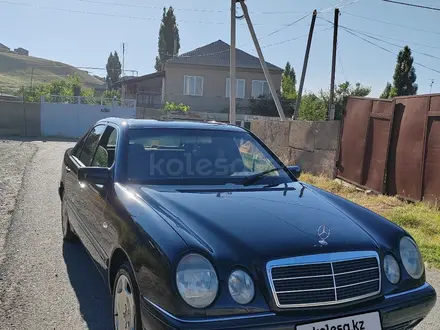 Mercedes-Benz E 320 1998 года за 4 350 000 тг. в Шымкент – фото 10