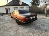 Mercedes-Benz E 230 1991 года за 1 700 000 тг. в Астана – фото 4