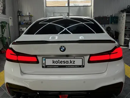 BMW 540 2017 года за 20 000 000 тг. в Шымкент – фото 9