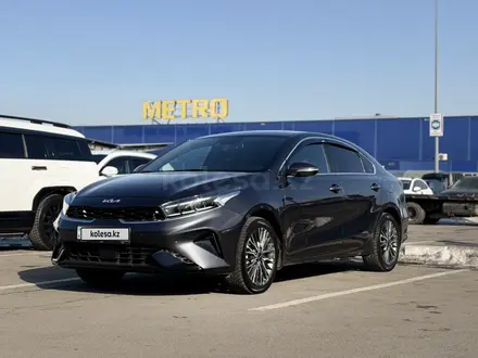 Kia Cerato 2023 года за 12 500 000 тг. в Алматы – фото 2