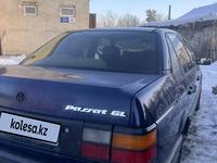 Volkswagen Passat 1991 годаfor1 200 000 тг. в Семей