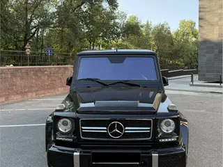 Mercedes-Benz G 500