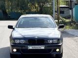 BMW 528 1998 годаүшін3 100 000 тг. в Алматы – фото 2