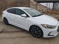 Hyundai Elantra 2016 года за 7 000 000 тг. в Атырау – фото 2