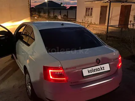 Skoda Octavia 2019 года за 9 300 000 тг. в Атырау – фото 5