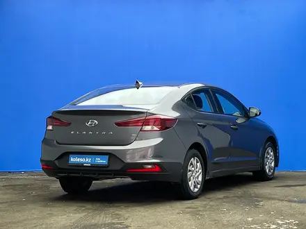 Hyundai Elantra 2019 года за 8 110 000 тг. в Актобе – фото 3