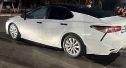 Toyota Camry 2020 года за 12 500 000 тг. в Караганда – фото 3