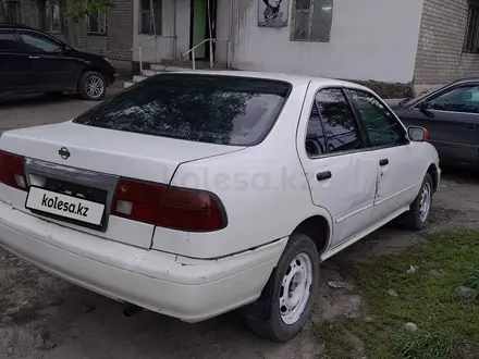 Nissan Sunny 1998 года за 1 200 000 тг. в Семей – фото 5