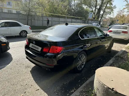 BMW 520 2013 года за 9 500 000 тг. в Алматы – фото 4