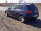 Volkswagen Golf 2005 годаүшін2 800 000 тг. в Абай (Абайский р-н) – фото 5