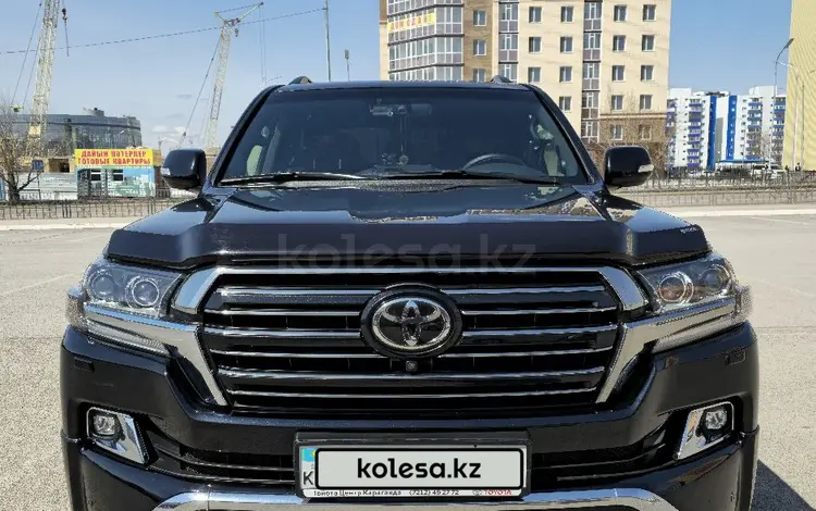 Toyota Land Cruiser 2017 года за 38 000 000 тг. в Караганда