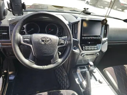 Toyota Land Cruiser 2017 года за 38 000 000 тг. в Караганда – фото 12