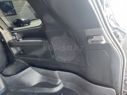 Toyota Land Cruiser 2017 года за 38 000 000 тг. в Караганда – фото 34