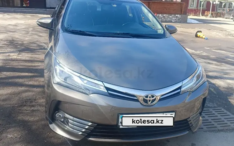 Toyota Corolla 2017 года за 9 100 000 тг. в Алматы