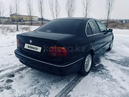 BMW 523 1997 года за 2 250 000 тг. в Караганда – фото 4