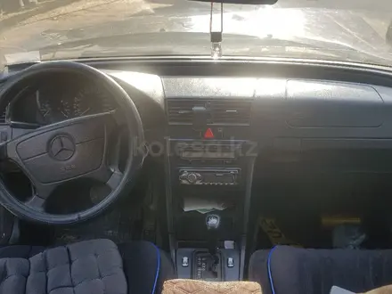 Mercedes-Benz C 200 1998 года за 1 350 000 тг. в Алматы