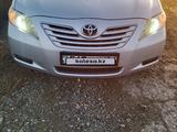 Toyota Camry 2009 года за 7 000 000 тг. в Актобе – фото 2