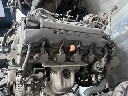 Двигатель R18A Honda Хонда Civic 8 Цивик за 10 000 тг. в Усть-Каменогорск – фото 2