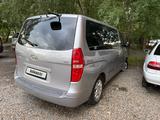 Hyundai Starex 2014 годаүшін6 000 000 тг. в Усть-Каменогорск – фото 2