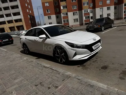 Hyundai Elantra 2021 года за 9 400 000 тг. в Павлодар – фото 3