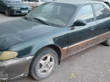 Hyundai Sonata 1998 года за 600 000 тг. в Караганда – фото 4