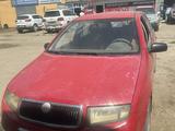 Skoda Fabia 2003 года за 500 000 тг. в Актау – фото 4