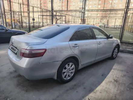 Toyota Camry 2006 года за 4 400 000 тг. в Павлодар – фото 2