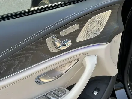 Mercedes-Benz CLS 450 2023 года за 42 000 000 тг. в Астана – фото 36