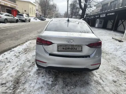 Hyundai Accent 2018 года за 6 600 000 тг. в Алматы – фото 6