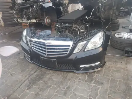 Бампер передний на Мерседес W 212 E class за 1 000 тг. в Алматы – фото 7