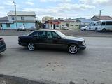 Mercedes-Benz E 320 1994 годаfor2 000 000 тг. в Астана