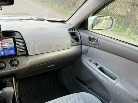 Toyota Camry 2003 года за 4 300 000 тг. в Уральск – фото 10