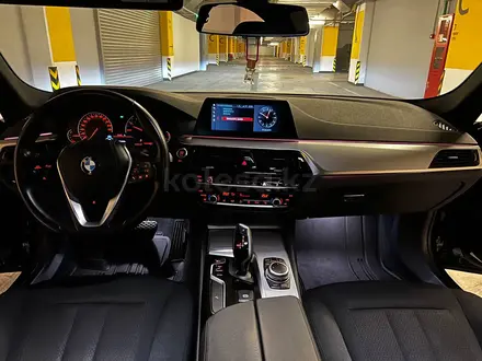 BMW 520 2019 года за 23 500 000 тг. в Алматы – фото 17
