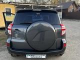 Toyota RAV4 2011 года за 7 000 000 тг. в Усть-Каменогорск – фото 4