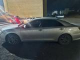 Toyota Camry 2017 года за 12 000 000 тг. в Семей – фото 2