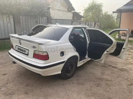 BMW 320 1991 года за 1 100 000 тг. в Алматы – фото 5