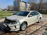 Toyota Camry 2017 годаүшін11 500 000 тг. в Шымкент – фото 2