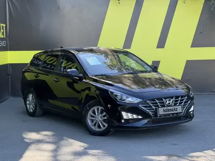 Hyundai i30 2023 года за 7 800 000 тг. в Семей – фото 3