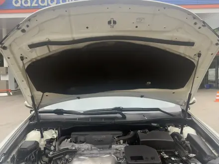 Toyota Camry 2016 года за 11 500 000 тг. в Алматы – фото 12