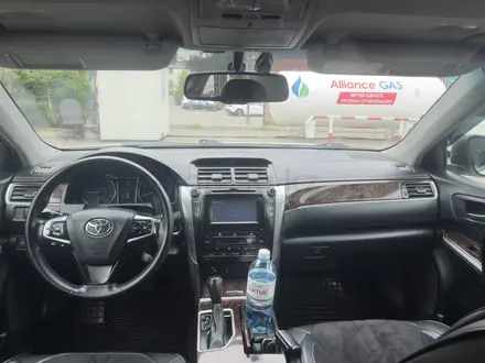 Toyota Camry 2016 года за 11 500 000 тг. в Алматы – фото 9